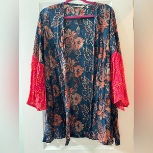 SOFT SURROUNDINGS FLORAL KIMONO